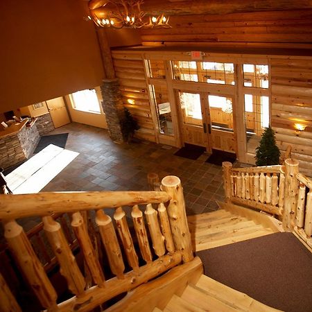 Whitefish Lodge And Suites Cross Lake Exterior photo